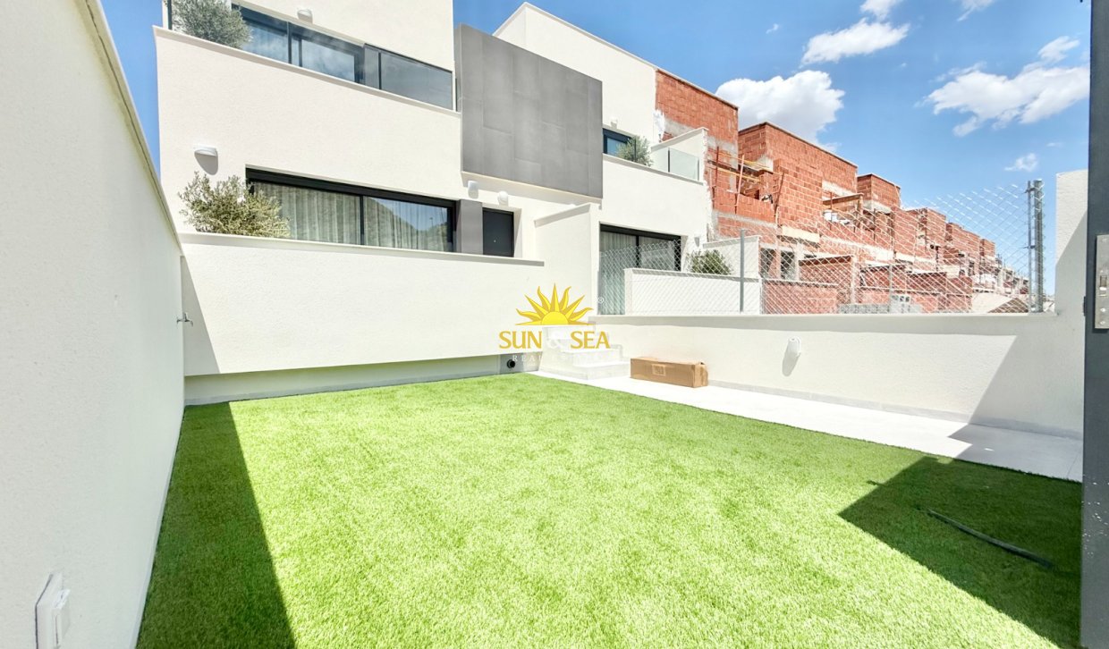 Obra nueva - low-bungalow - Cox