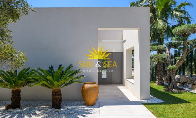 Obra nueva - Chalet - Las Colinas Golf