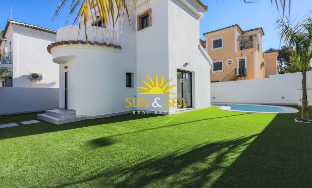 Obra nueva - Chalet - Orihuela Costa