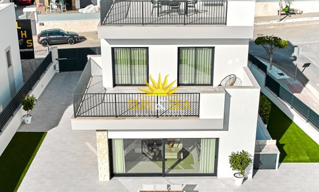 Obra nueva - Chalet - San Miguel de Salinas
