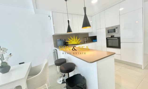 Location à long terme - Villa - Benijofar