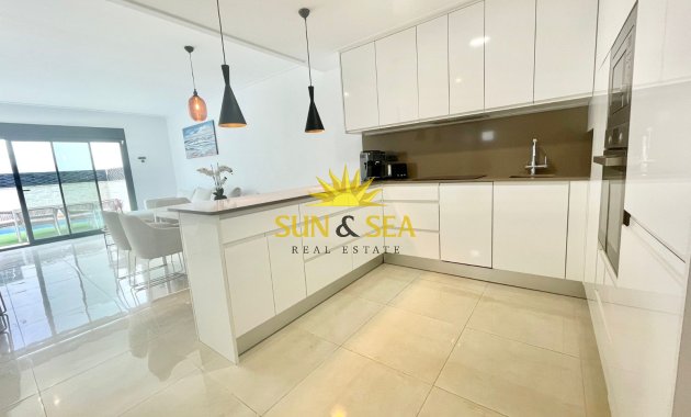 Location à long terme - Villa - Benijofar