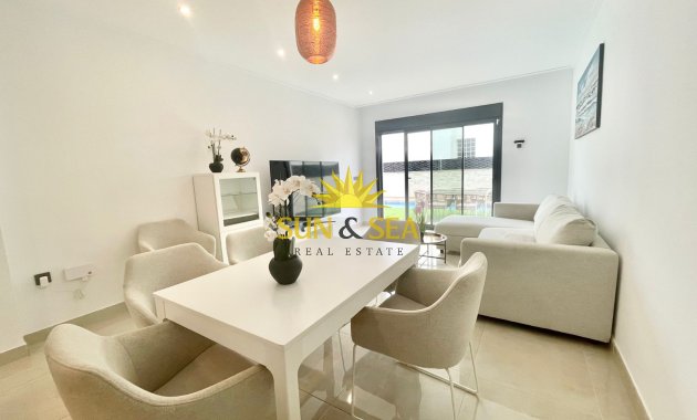 Location à long terme - Villa - Benijofar