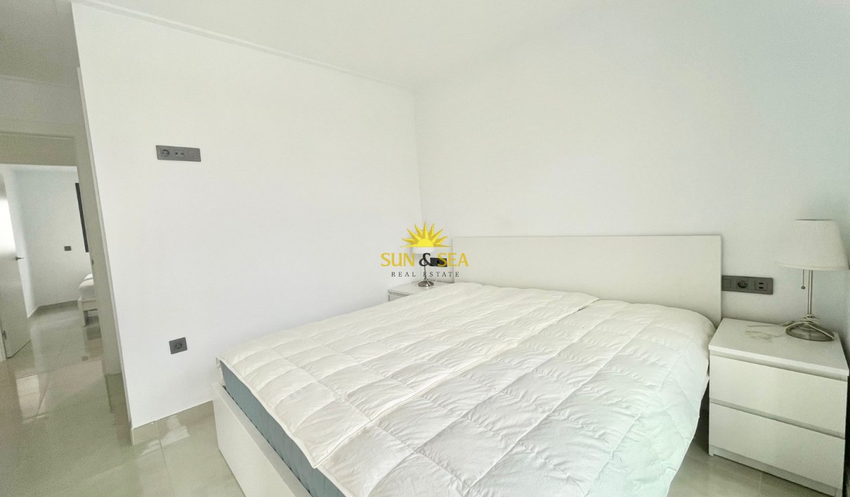 Location à long terme - Villa - Benijofar