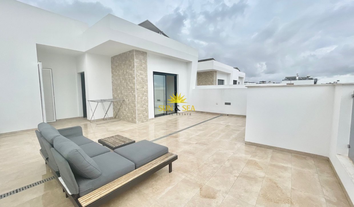Location à long terme - Villa - Benijofar
