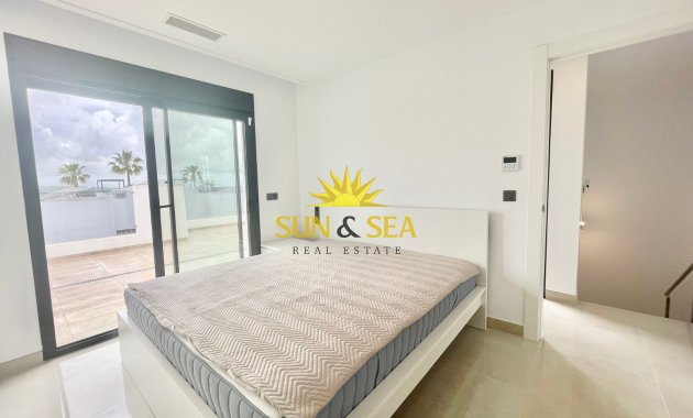 Location à long terme - Villa - Benijofar
