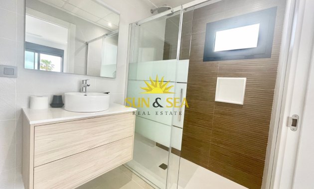 Location à long terme - Villa - Benijofar