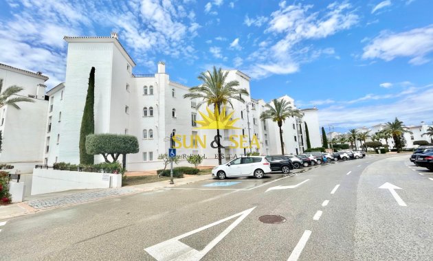 Долгосрочная аренда - Apartment - San Cayetano - La Torre Golf