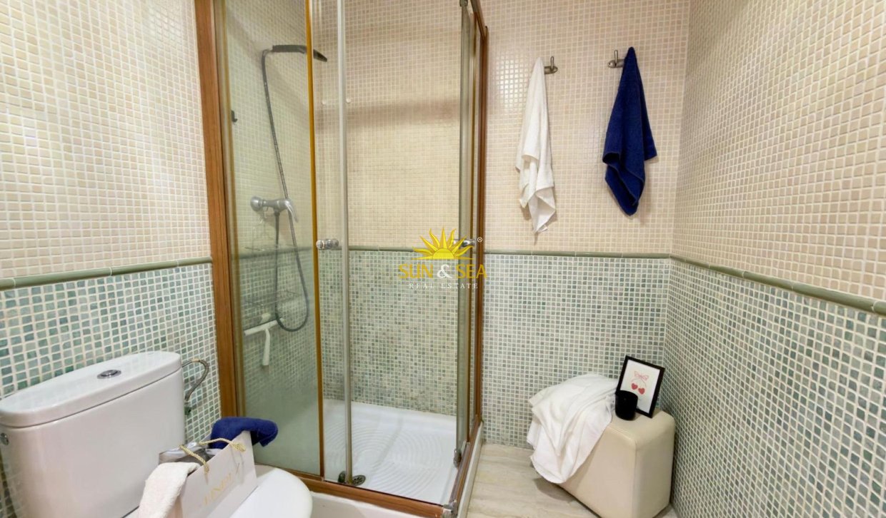Alquiler a largo plazo - Apartamento - Torrevieja - Playa Los Naufragos