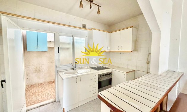 Resale - Villa - Torrevieja - torrevieja