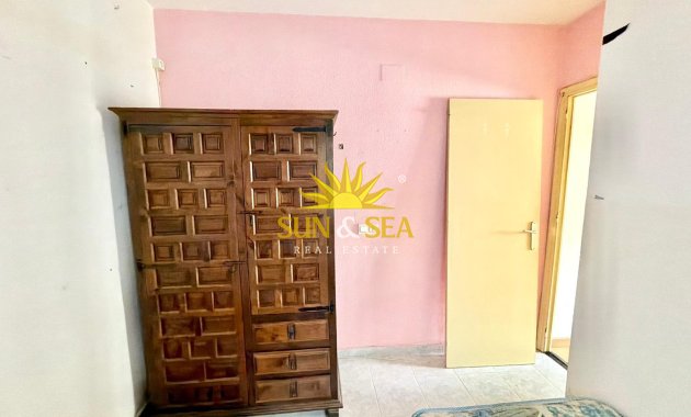 Resale - Villa - Torrevieja - torrevieja
