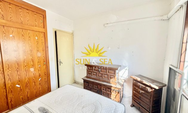 Resale - Villa - Torrevieja - torrevieja