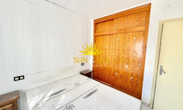 Resale - Villa - Torrevieja - torrevieja