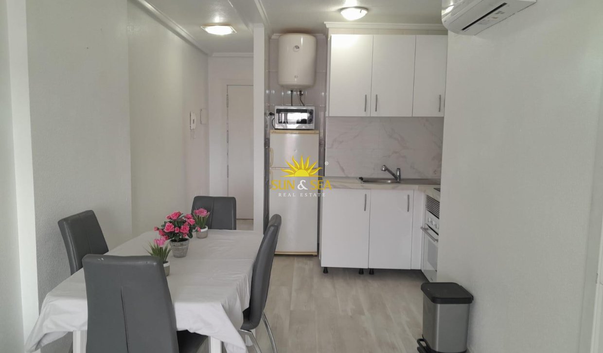Herverkoop - Appartement - Torrevieja - torrevieja
