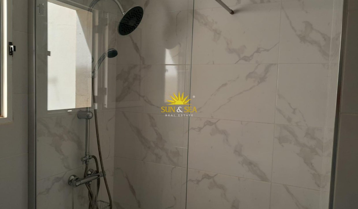 Herverkoop - Appartement - Torrevieja - torrevieja