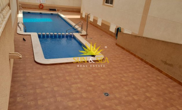 Herverkoop - Appartement - Torrevieja - torrevieja