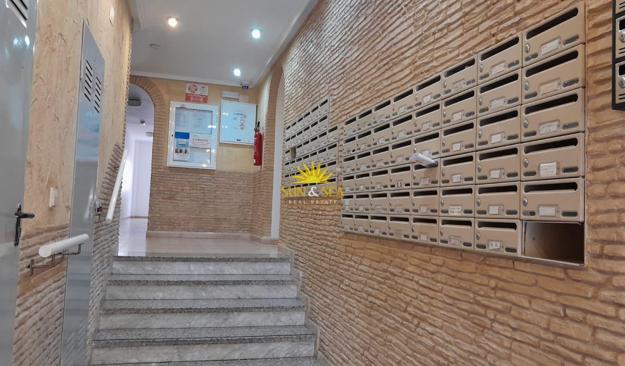 Herverkoop - Appartement - Torrevieja - torrevieja
