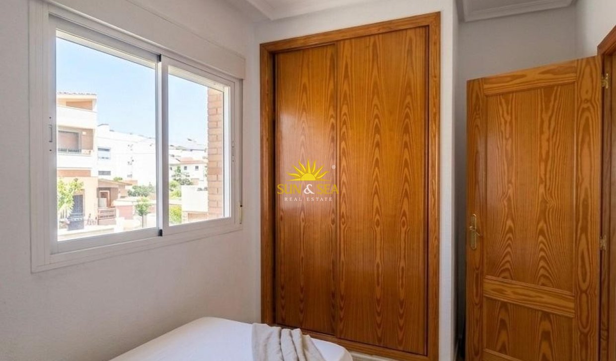 Revente - Appartement - Torrevieja - El molino