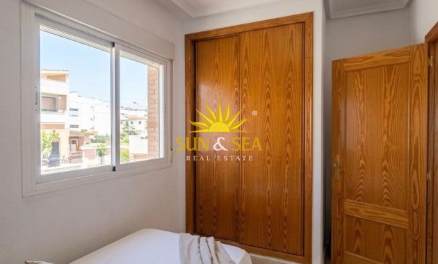 Revente - Appartement - Torrevieja - El molino