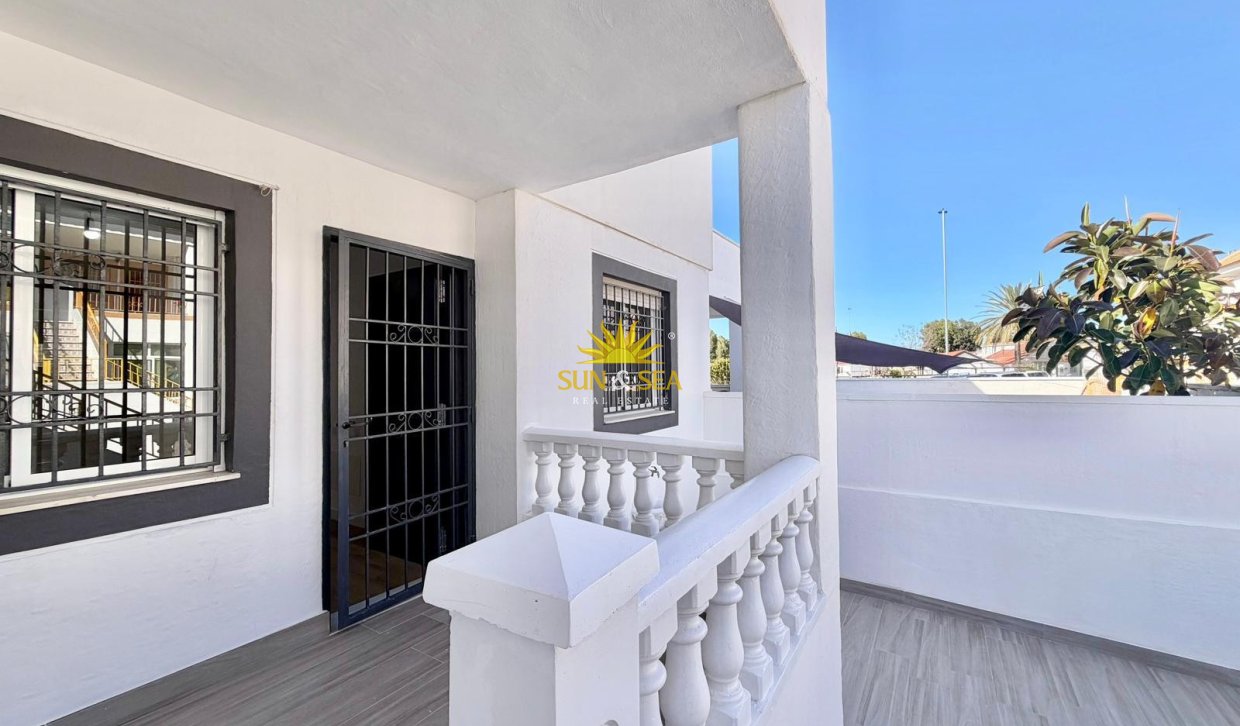 Wiederverkauf - Townhouse - Torrevieja - Parque de las Naciones