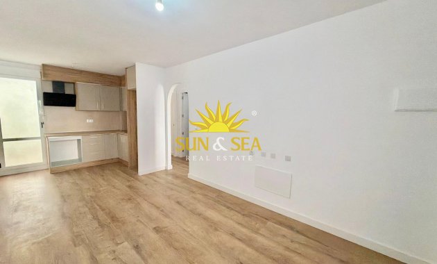 Wiederverkauf - Townhouse - Torrevieja - Parque de las Naciones