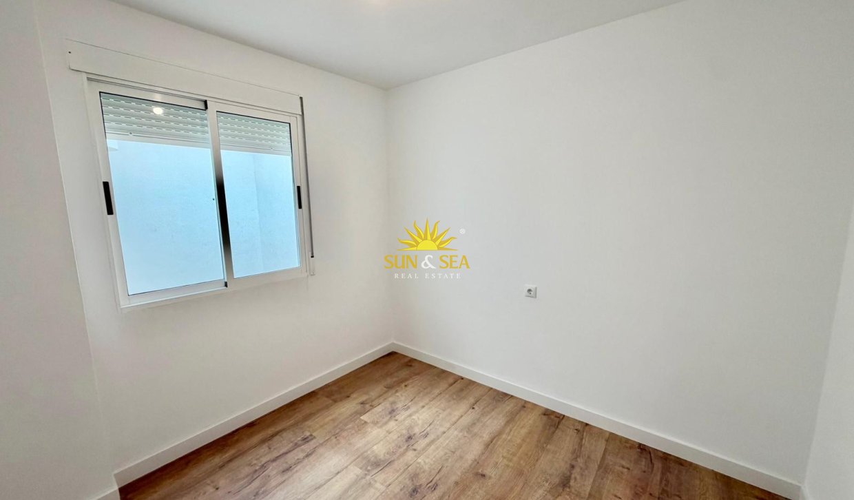 Wiederverkauf - Townhouse - Torrevieja - Parque de las Naciones