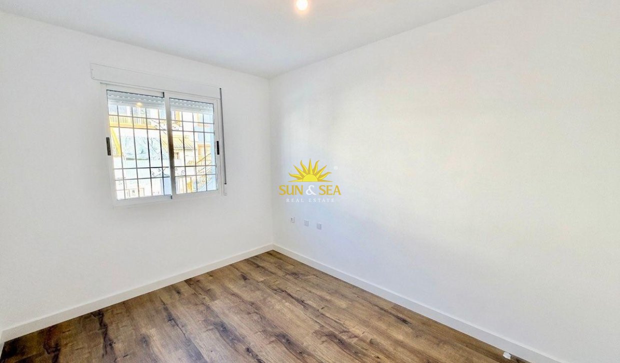 Wiederverkauf - Townhouse - Torrevieja - Parque de las Naciones