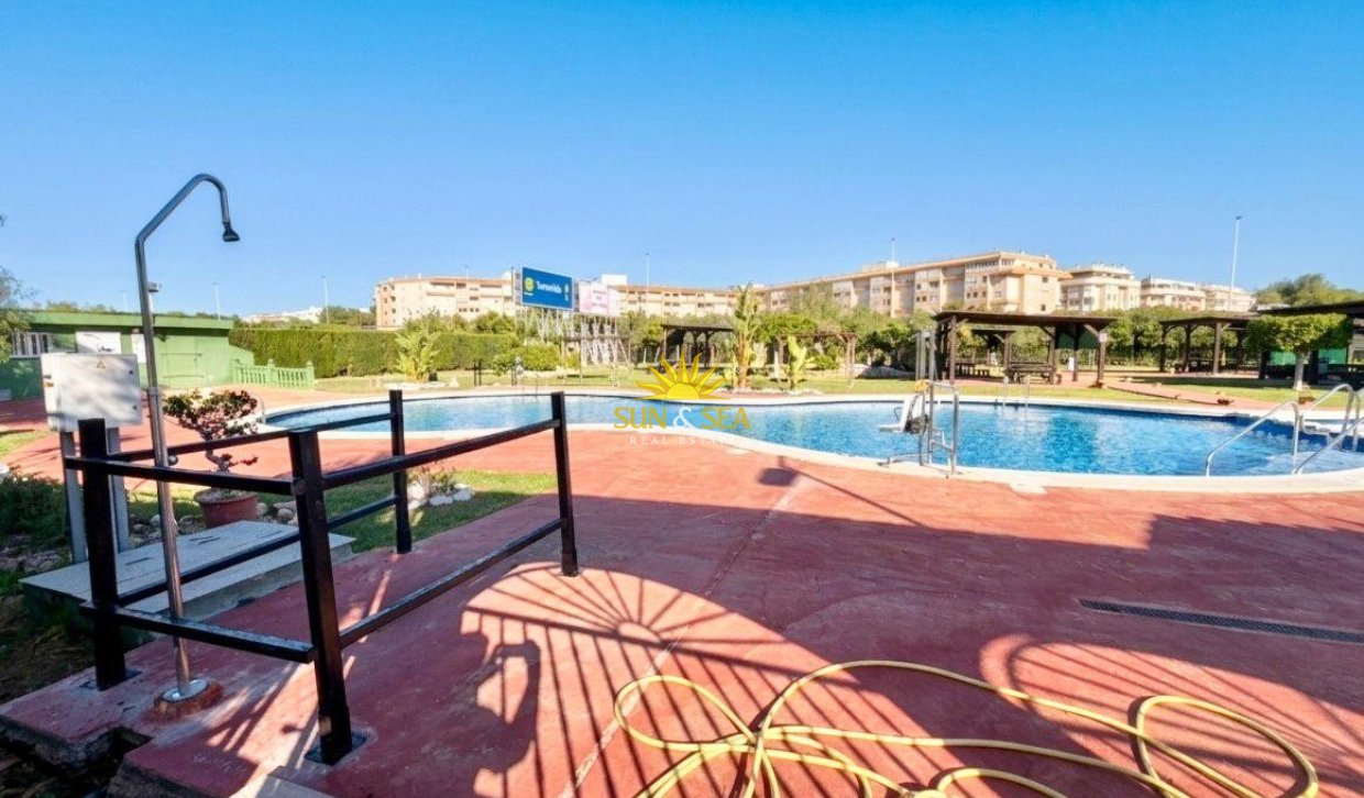 Wiederverkauf - Townhouse - Torrevieja - Parque de las Naciones