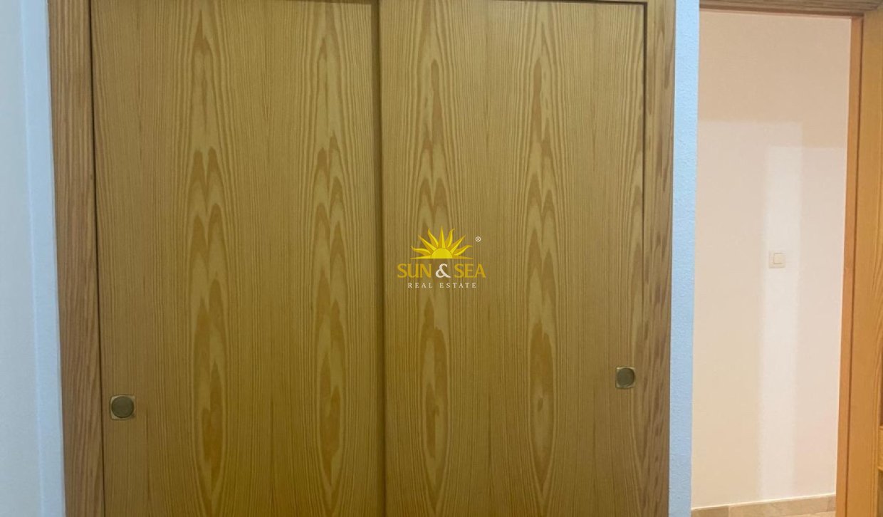 Alquiler a largo plazo - Apartamento - Torrevieja - Playa del Cura