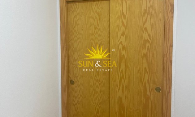 Alquiler a largo plazo - Apartamento - Torrevieja - Playa del Cura