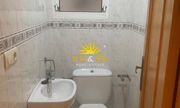Alquiler a largo plazo - Apartamento - Torrevieja - Playa del Cura