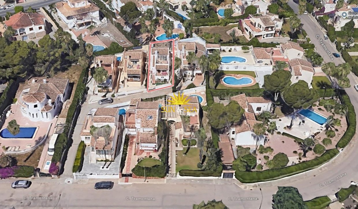 Wiederverkauf - Villa - Orihuela Costa - Villamartin