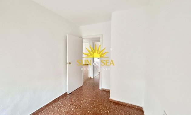 Langfristige Vermietung - Wohnung - 