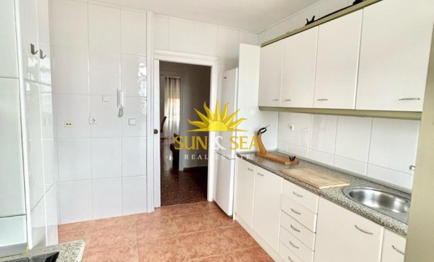 Langfristige Vermietung - Wohnung - 