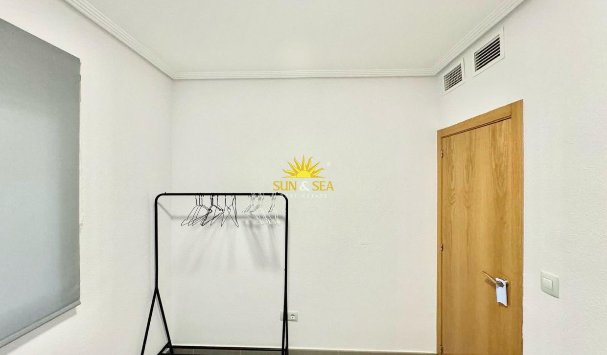 Alquiler a largo plazo - Apartamento - Guardamar del Segura - guardamar del segura