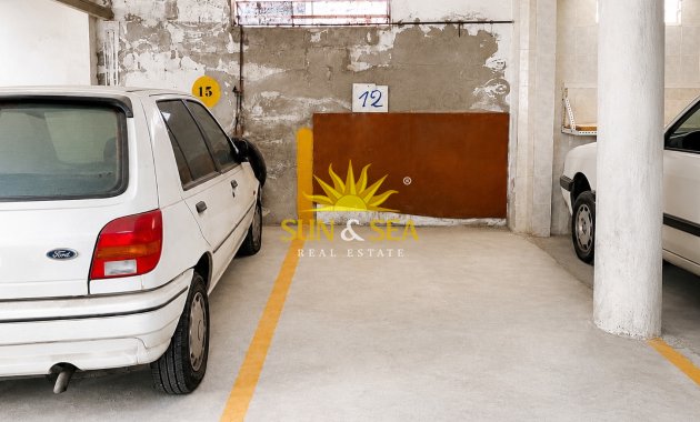 Resale - Apartment - Torrevieja - torrevieja