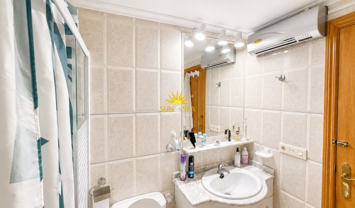 Wiederverkauf - Wohnung - Orihuela Costa - Punta Prima