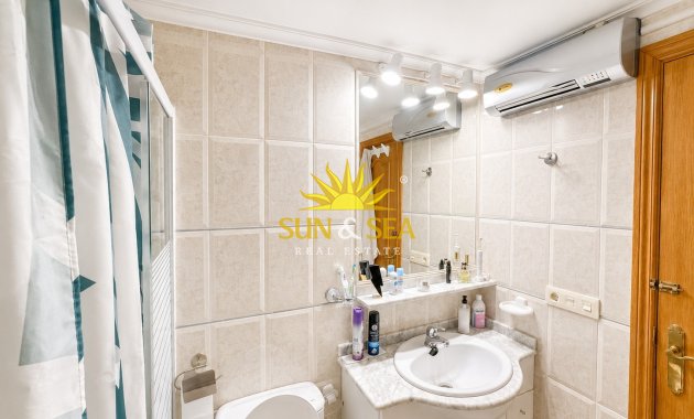 Wiederverkauf - Wohnung - Orihuela Costa - Punta Prima