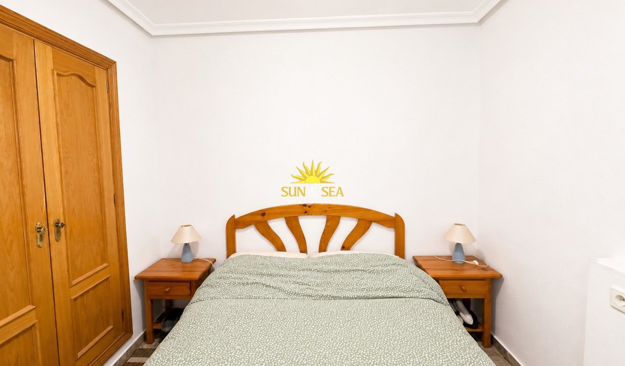 Wiederverkauf - Wohnung - Orihuela Costa - Punta Prima