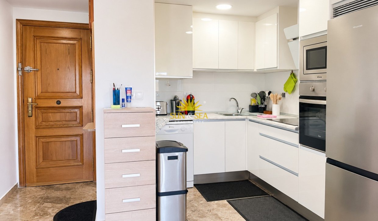 Wiederverkauf - Wohnung - Orihuela Costa - Punta Prima