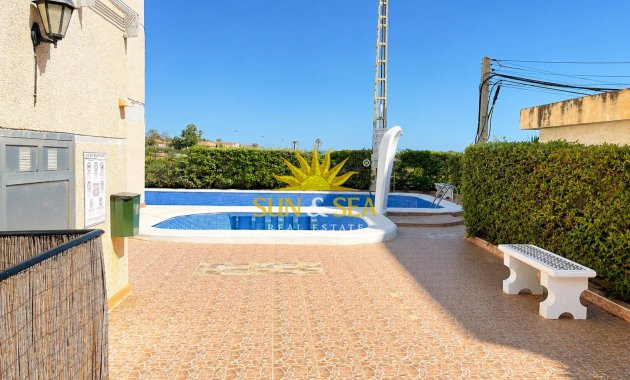 Wiederverkauf - Wohnung - Orihuela Costa - Punta Prima