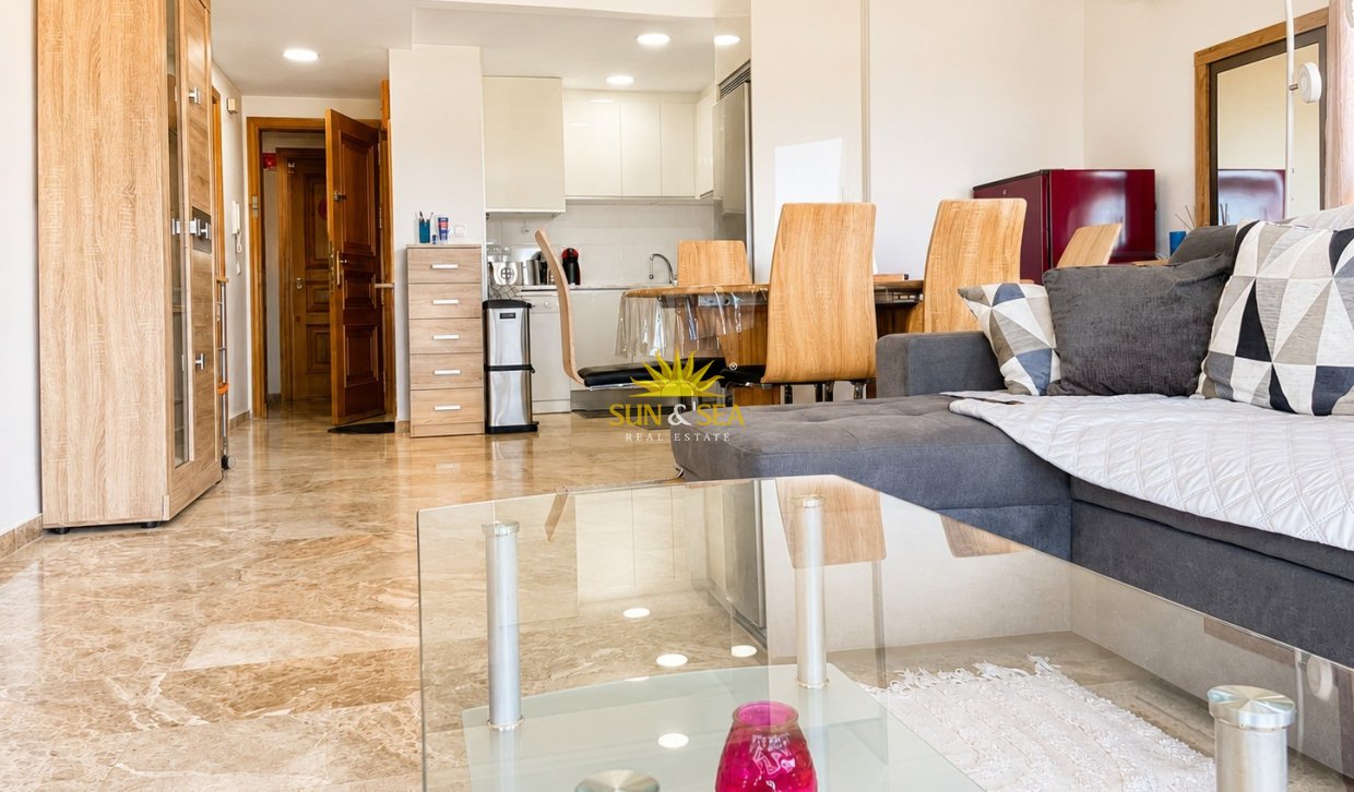 Wiederverkauf - Wohnung - Orihuela Costa - Punta Prima