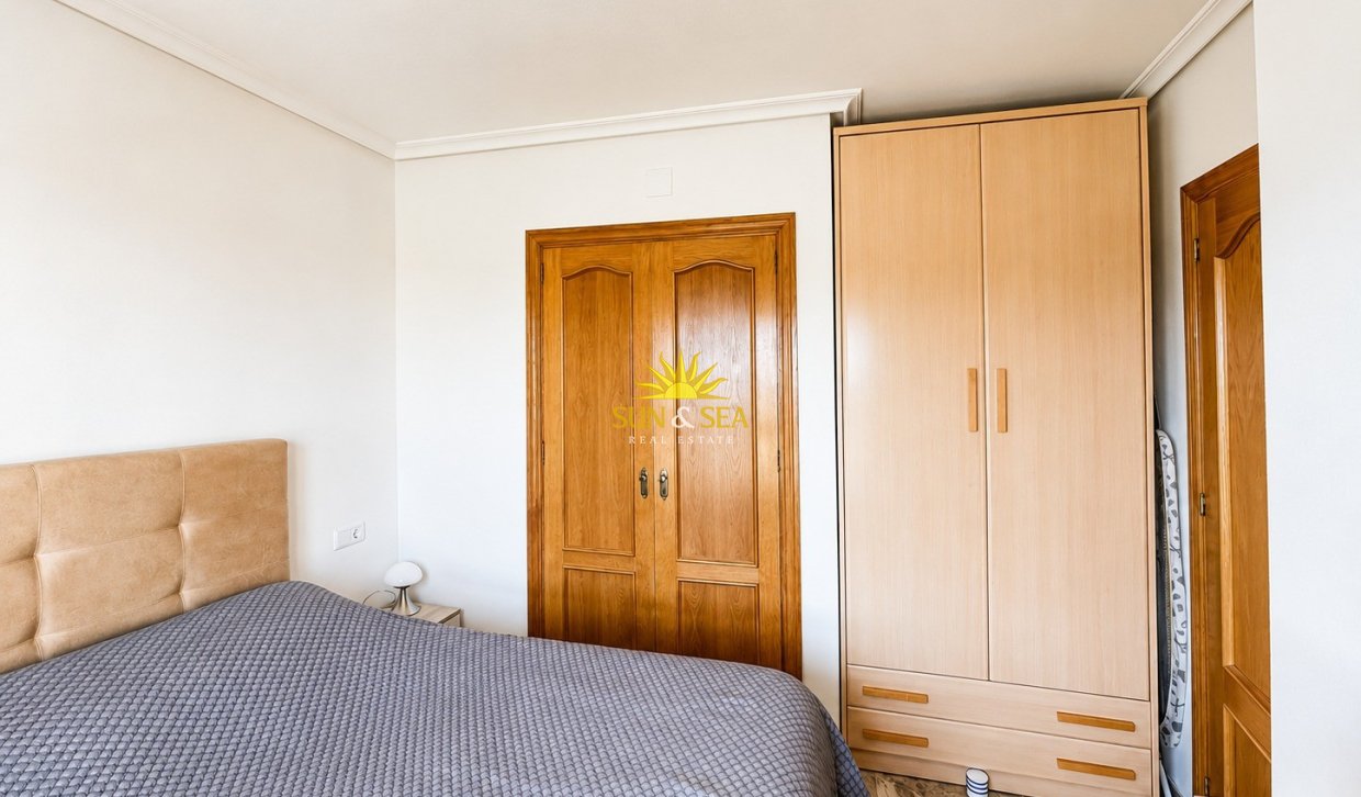 Wiederverkauf - Wohnung - Orihuela Costa - Punta Prima