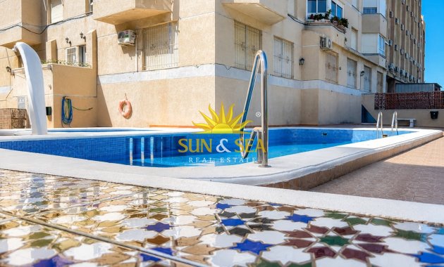 Wiederverkauf - Wohnung - Orihuela Costa - Punta Prima
