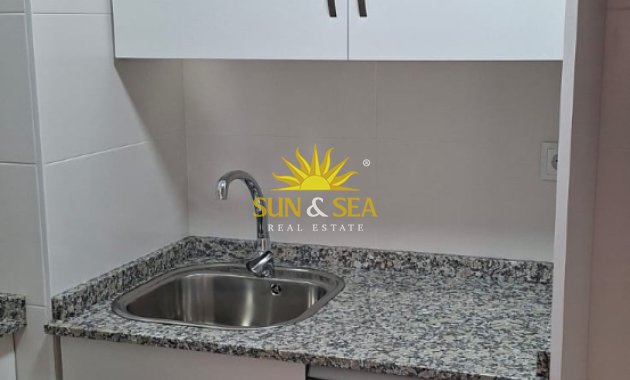 Alquiler a largo plazo - Apartamento - Torrevieja - Playa del Cura