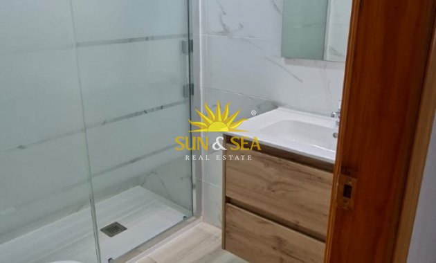 Alquiler a largo plazo - Apartamento - Torrevieja - Playa del Cura