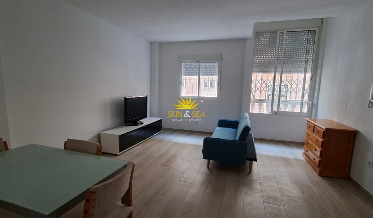 Alquiler a largo plazo - Apartamento - Torrevieja - Playa del Cura