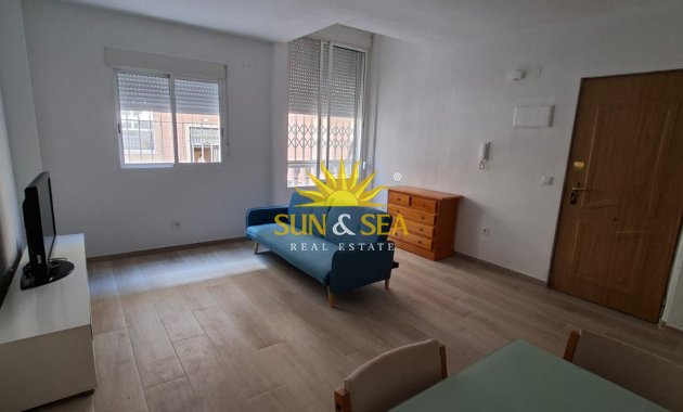 Alquiler a largo plazo - Apartamento - Torrevieja - Playa del Cura