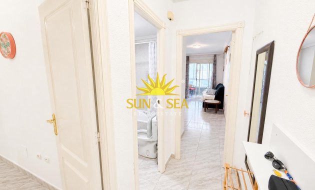 Resale - Apartment - Torrevieja - torrevieja