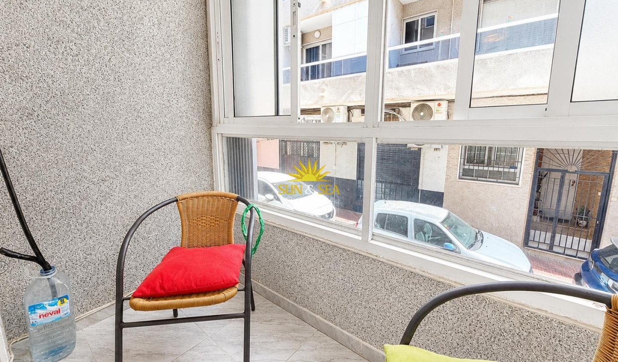 Resale - Apartment - Torrevieja - torrevieja